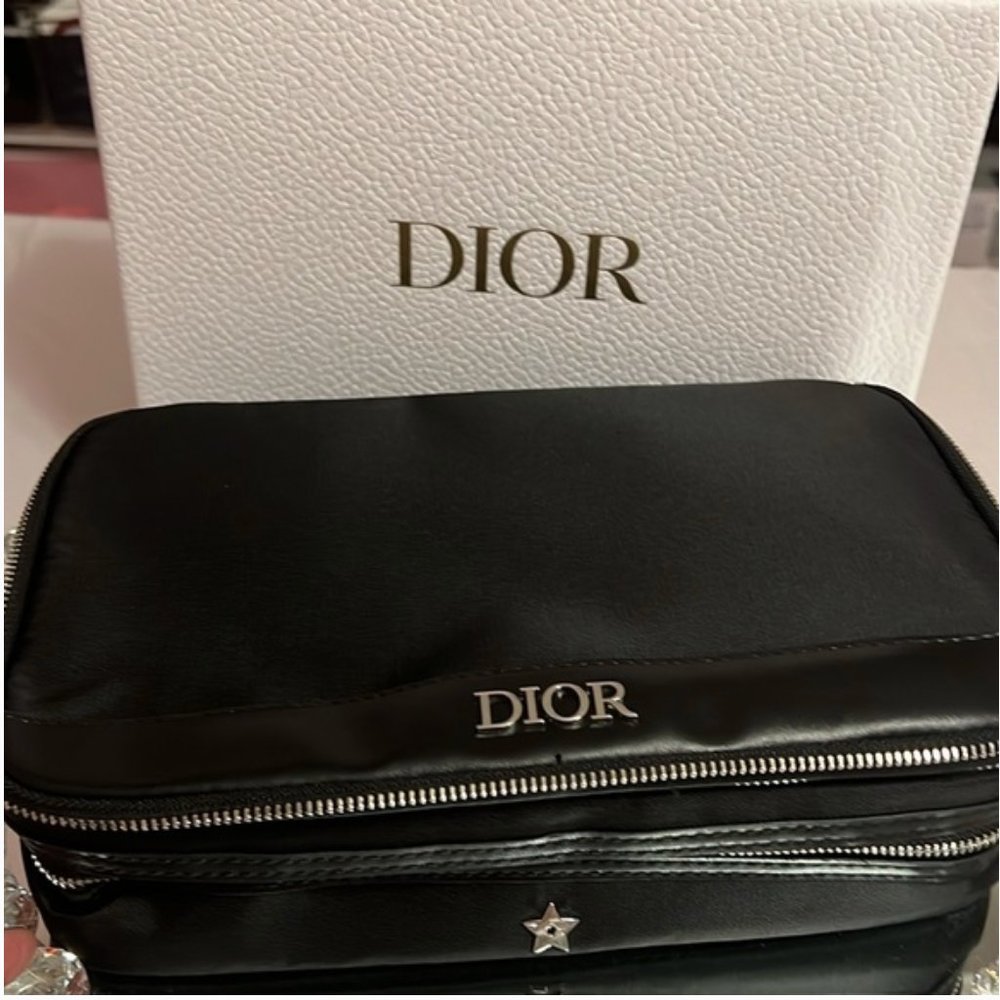 Dior Makeup bag with Brushes! New